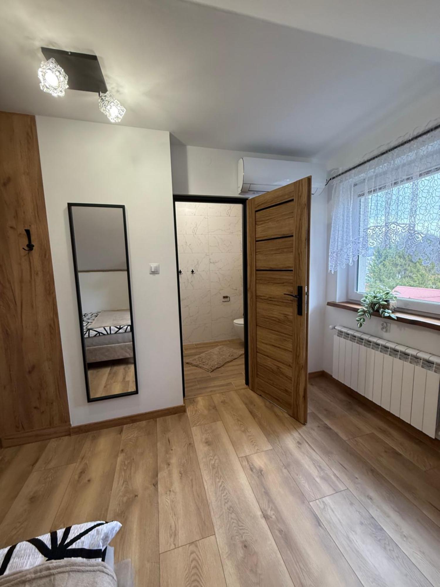 Apartament Z Tarasem I Pokoje Klimatyzowane -Drozdowka Solina Solina  Exterior photo
